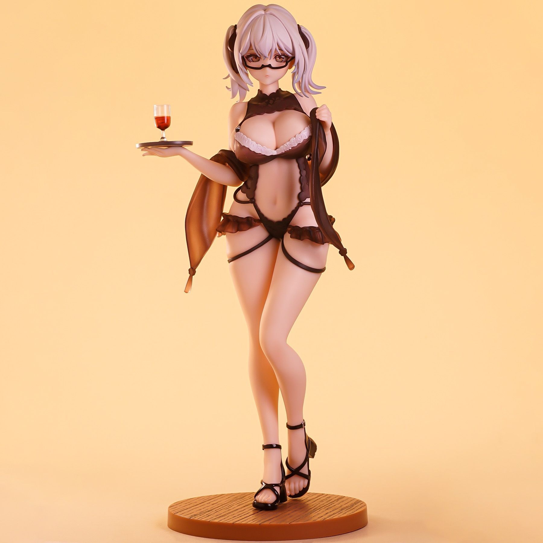 Cynthia - Original Character (Wine Waiter Girl (Shiny Series) Scale 1/6 ver.)