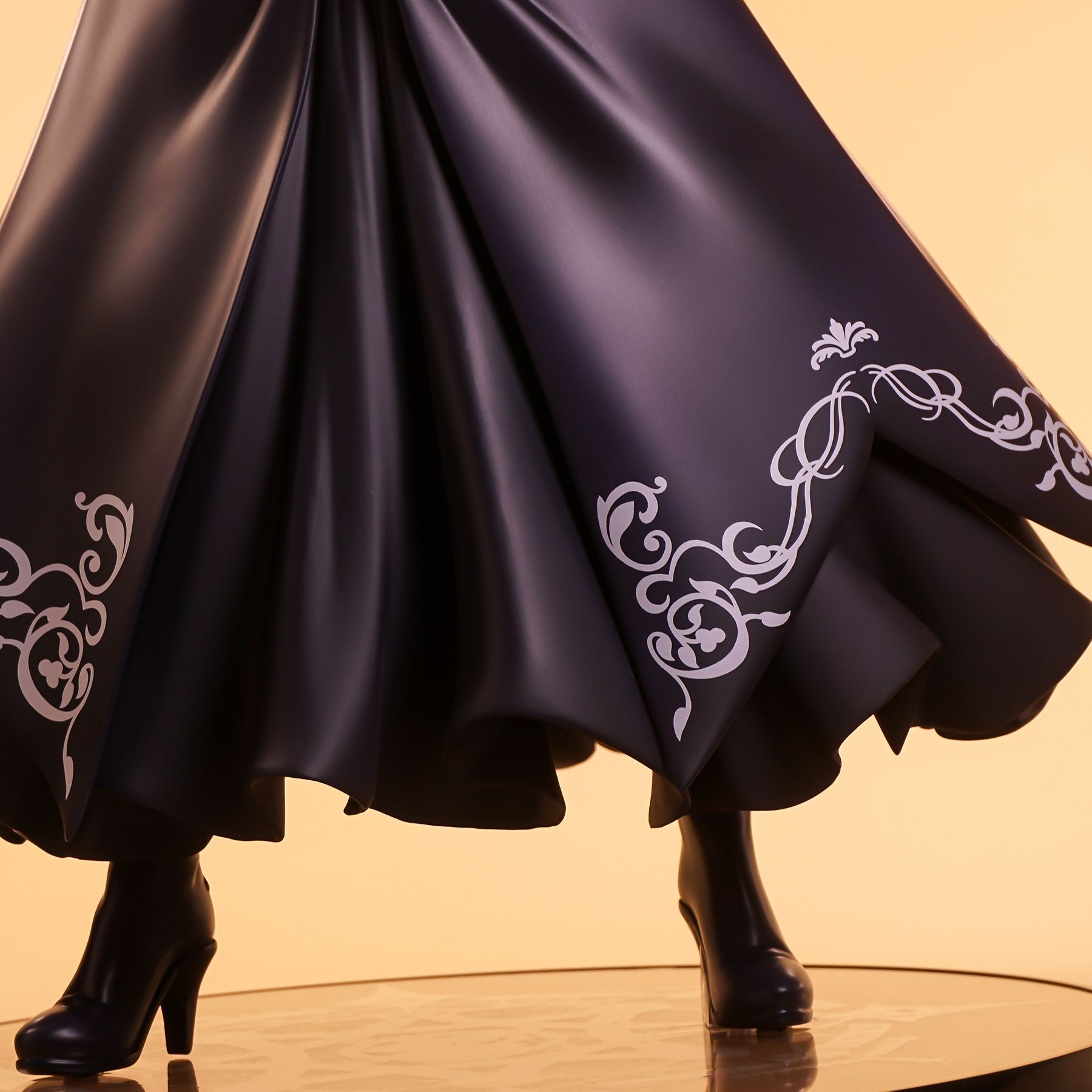 Altria Pendragon - Fate/Grand Order (Saber, Alter (B-style) Scale 1/4 ver.)