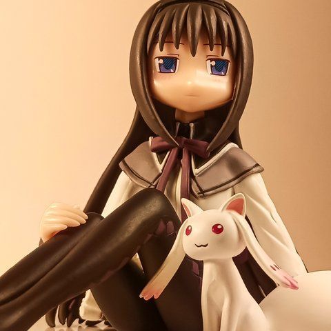 Akemi Homura and Kyuubey - Mahou Shoujo Madoka★Magica (HG Figure ver.)