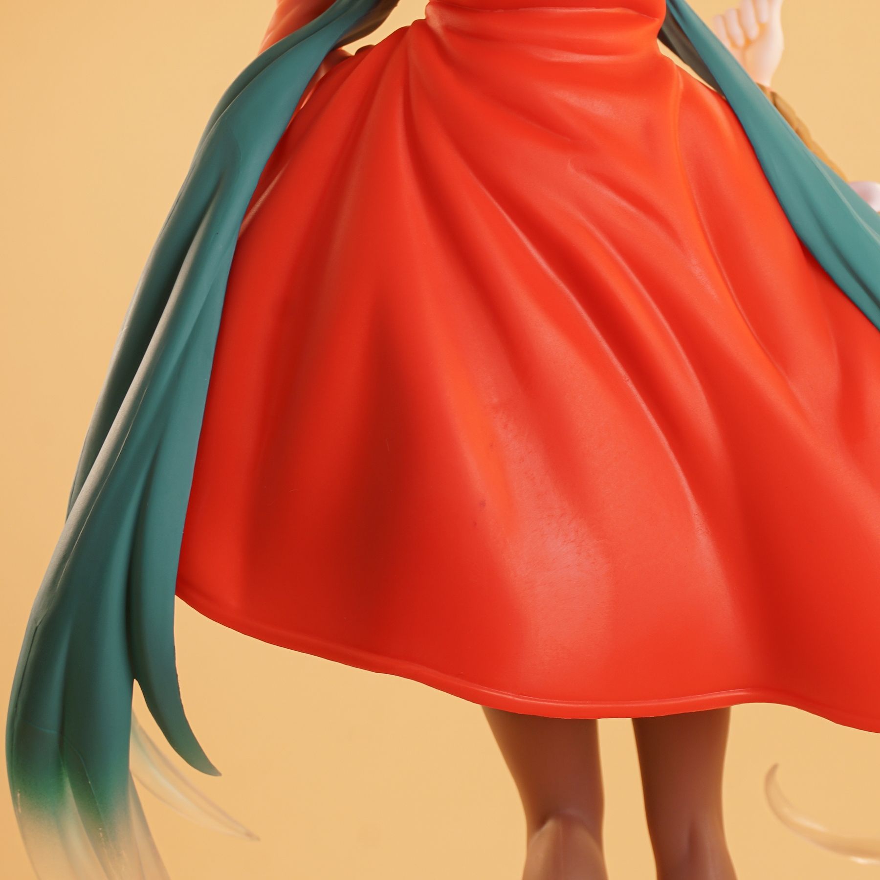 Фигурка Hatsune Miku - Vocaloid (Red Riding Hood (Wonderland Series) ver.)